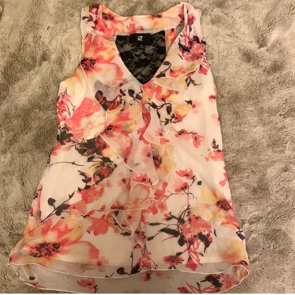 Brand new-iZ Byer blouse